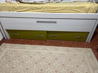 Cama doble con cajones. Doble somier y cajones