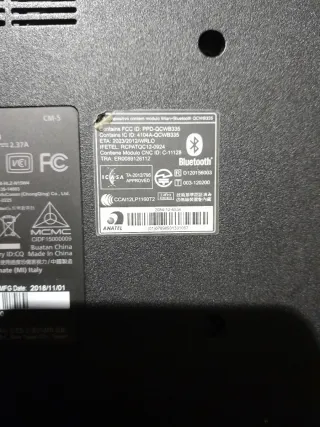 Ordenador portátil Acer negro ,no funciona