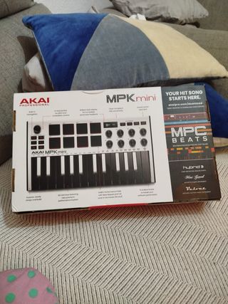 Piano portatile professionale con design da computer