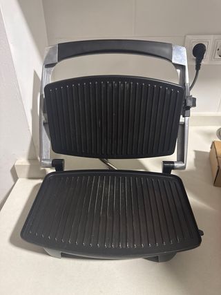 Sandwichera Eléctrica Acero Inoxidable