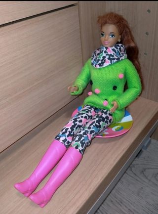 Barbie vintage Barbie ski fun Midgie 1991