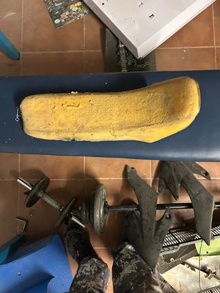 Plásticos y asiento Pit Bike