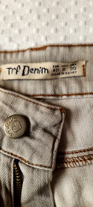 Pantalones vaqueros beige/gris