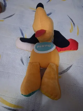 Pluto Peluche Disney distribuito da Mattel