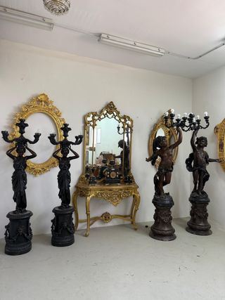 Fantástica pareja de ángeles torcheros de bronce