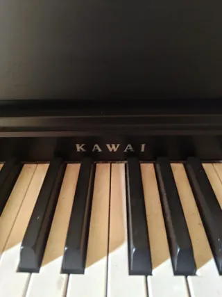 Piano Elettrico Kawai - Buono Stato