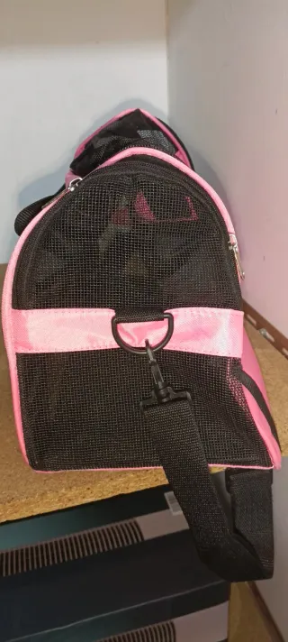 Trasportino per animali rosa e nero