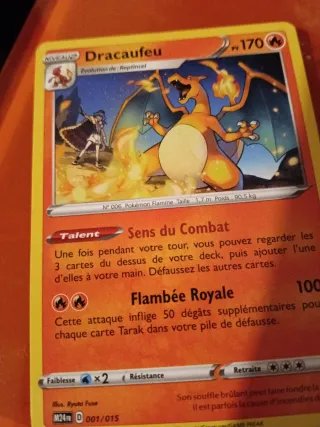 Carta Pokémon Dracaufeu 170 PV