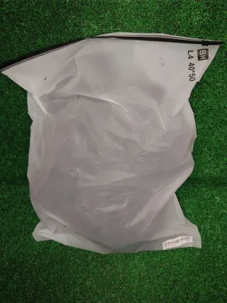 Abrigo de paño negro