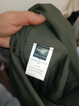 Leggings caqui con bolsillos ✅