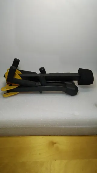 Soporte Guitarra HERCULES Mini GS402B