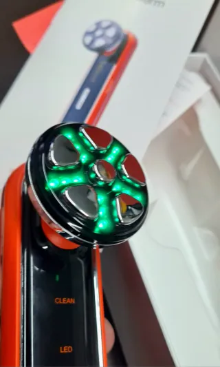 Aparelho Terapia LED Facial Masderm