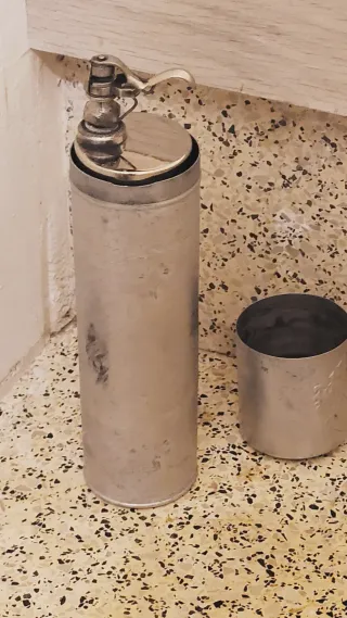 Extintor antiguo STOP-FIRE París