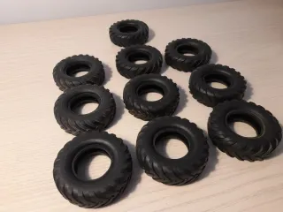 SOLO ENVÍO Playmobil lote neumáticos 2