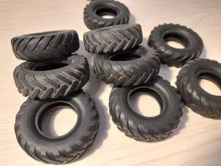 SOLO ENVÍO Playmobil lote neumáticos 2