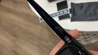 Gafas de sol Hawkers negras nuevas