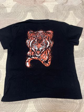 Camiseta diseño espalda marca Línea Recta de Álex.