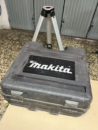 Nivel Láser Rotativo Makita SKR200 Profesional