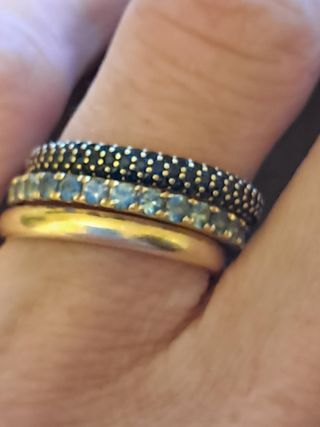 Anillo Eternidad Zafiro Azul 2.4ct