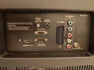 TV LG 42'' Modelo 42LD420 Negra