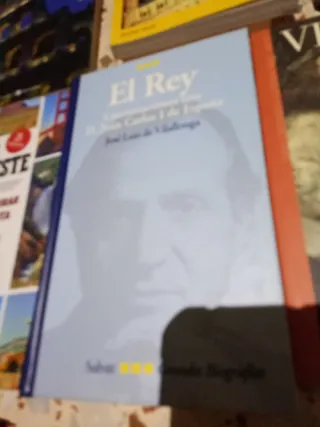 El rey, Roma, Londres, A sangre fria