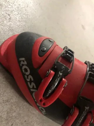 Botas de esquí Rossignol rojas