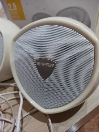 Altavoces activos  multimedia