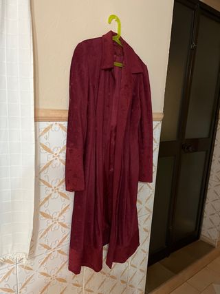 Abrigo largo terciopelo rojo