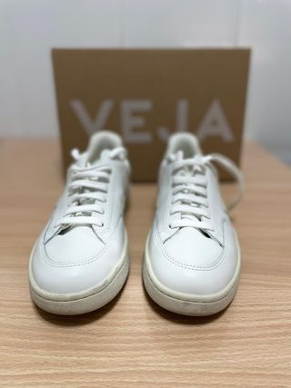Zapatillas Veja V12 Mujer Talla 38