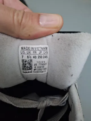 Adidas Campus Negras y Blancas