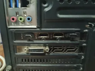 PC Gaming i5 3 GHz Windows 10 NVIDIA 4GB 224GB SSD