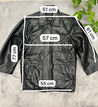 Giacca in pelle nera vintage