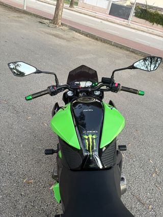 Kawasaki Z800e limitada en papeles