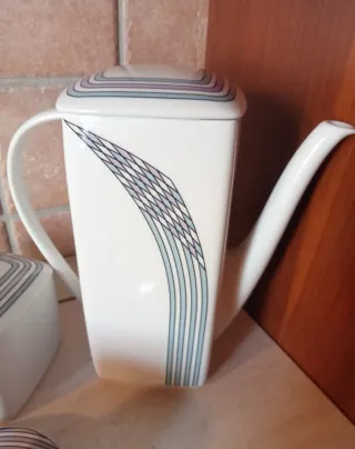 Servizio caffè 6 tazze, zuccheriera e caffettiera