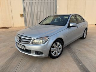 Mercedes-Benz Clase C 2011