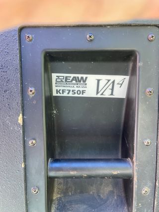 Altavoces EAW KF750
