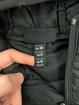 Piumino Ellesse nero con cappuccio