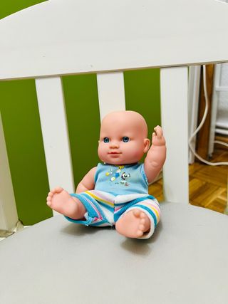 Muñeco bebé pequeño