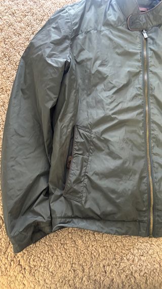 Chaqueta Massimo Dutti verde oliva