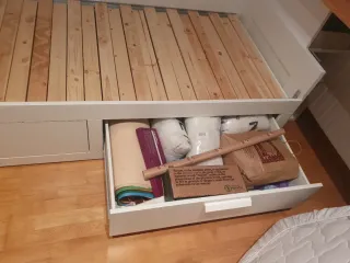 Sofá cama con almacenaje