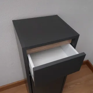 Mueble auxiliar con cajón y puerta