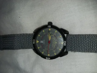Reloj WMT International Parachute