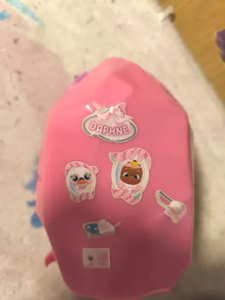 Bebé Llorona Icy World Serie Keep Me Warm