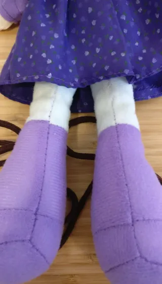 Boneca de Pano Decorativa – 31 cm | Pode Pendurar