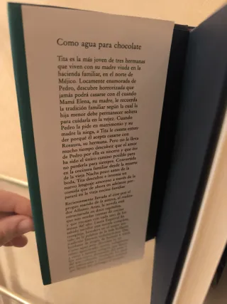 Libro Como agua para chocolate Laura Esquivel