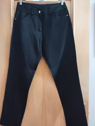 Pantalón de raso negro