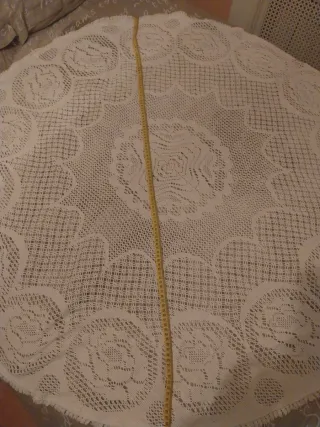 Paño mesa camilla redondo encaje