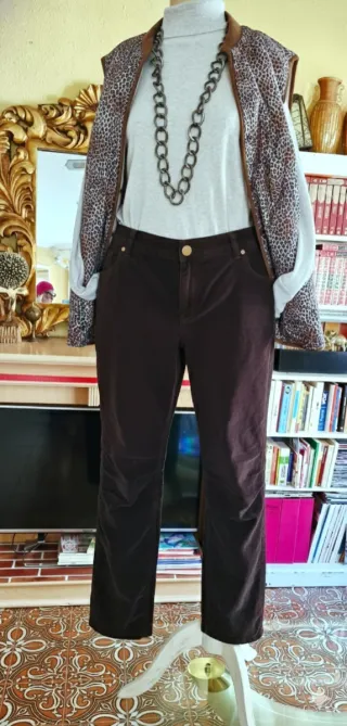 Pantalón pana Stradivarius Talla XXXL