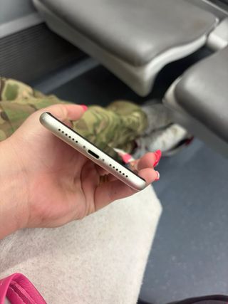 iPhone 11 Blanco Plata