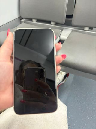 iPhone 11 Blanco Plata